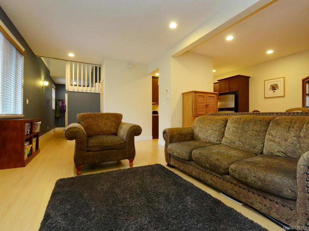 101-1924 Maple Ave, Sooke