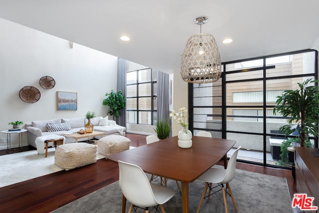 11636 Montana Avenue Unit 311