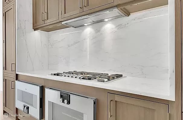 30 Park Pl, #57B