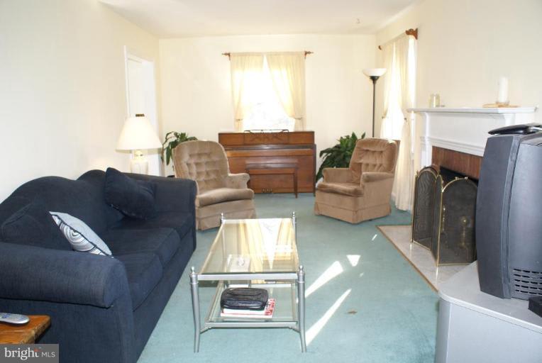 3112 Olin Dr