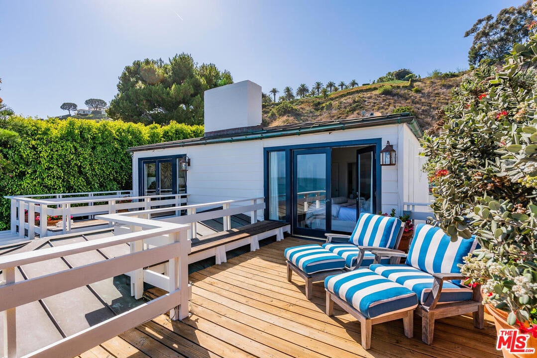 23006 Pacific Coast Highway