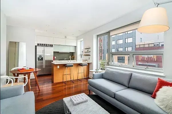 129 Metropolitan Avenue Unit: 3R