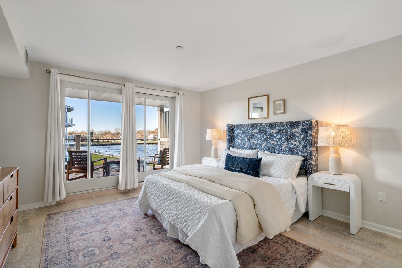 Off-Market 31 Coddington Wharf #21 