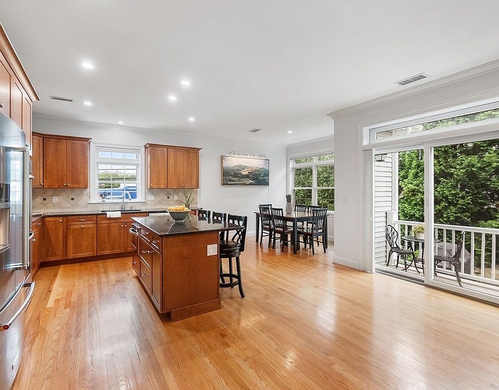 1 Sarah Jane Court