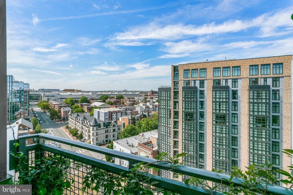 460 New York Ave NW, #1003