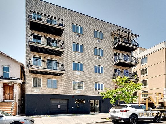 3016 Brighton 5 St. Unit: 1-A