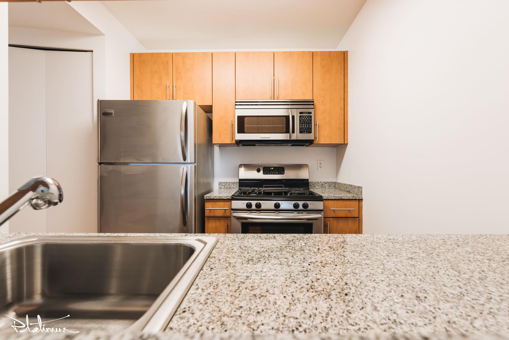 2 Gold Street, Apt 1605