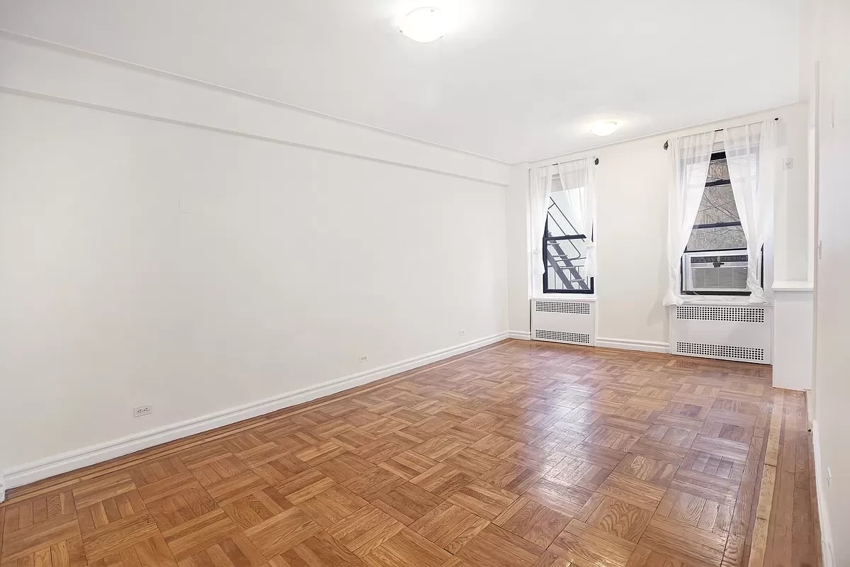 129 West 89th Street Unit: 38