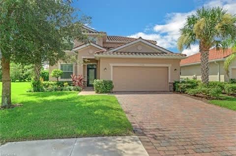 2362 Heydon Circle E | NAPLES Real Estate