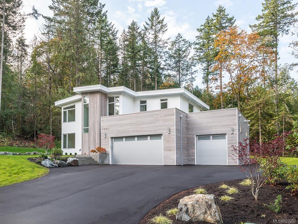 1525 Eagle Wy