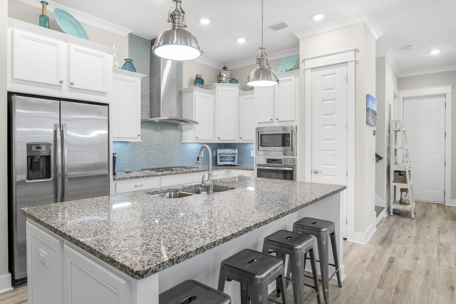 80 York Ln Unit A