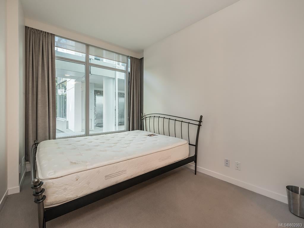 106-68 Songhees Rd, Victoria