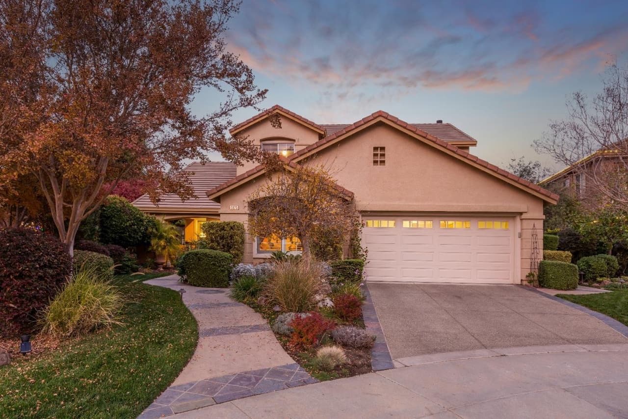 5875 Capilano • San Jose • 95138