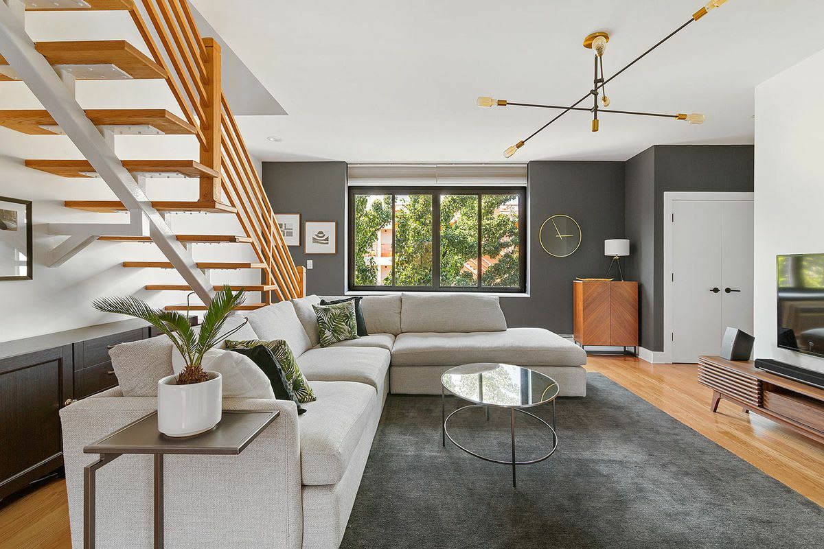 270 Greene Ave. Unit: 3B