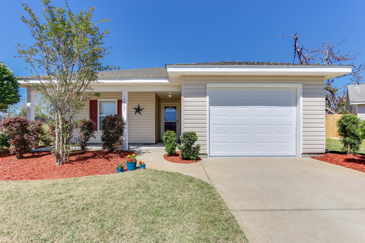5307 Nicholas Lane