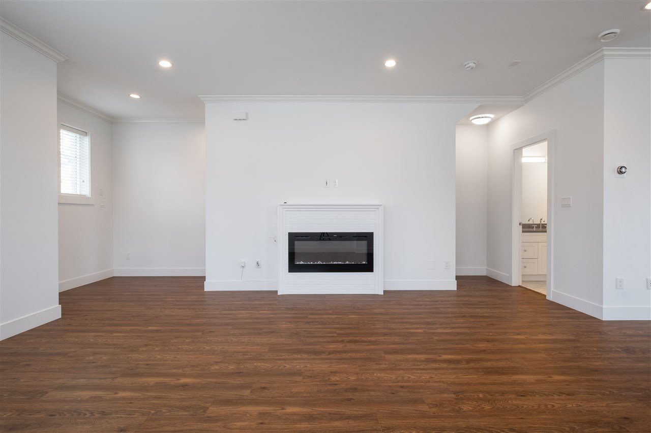 19-16361 23a Ave