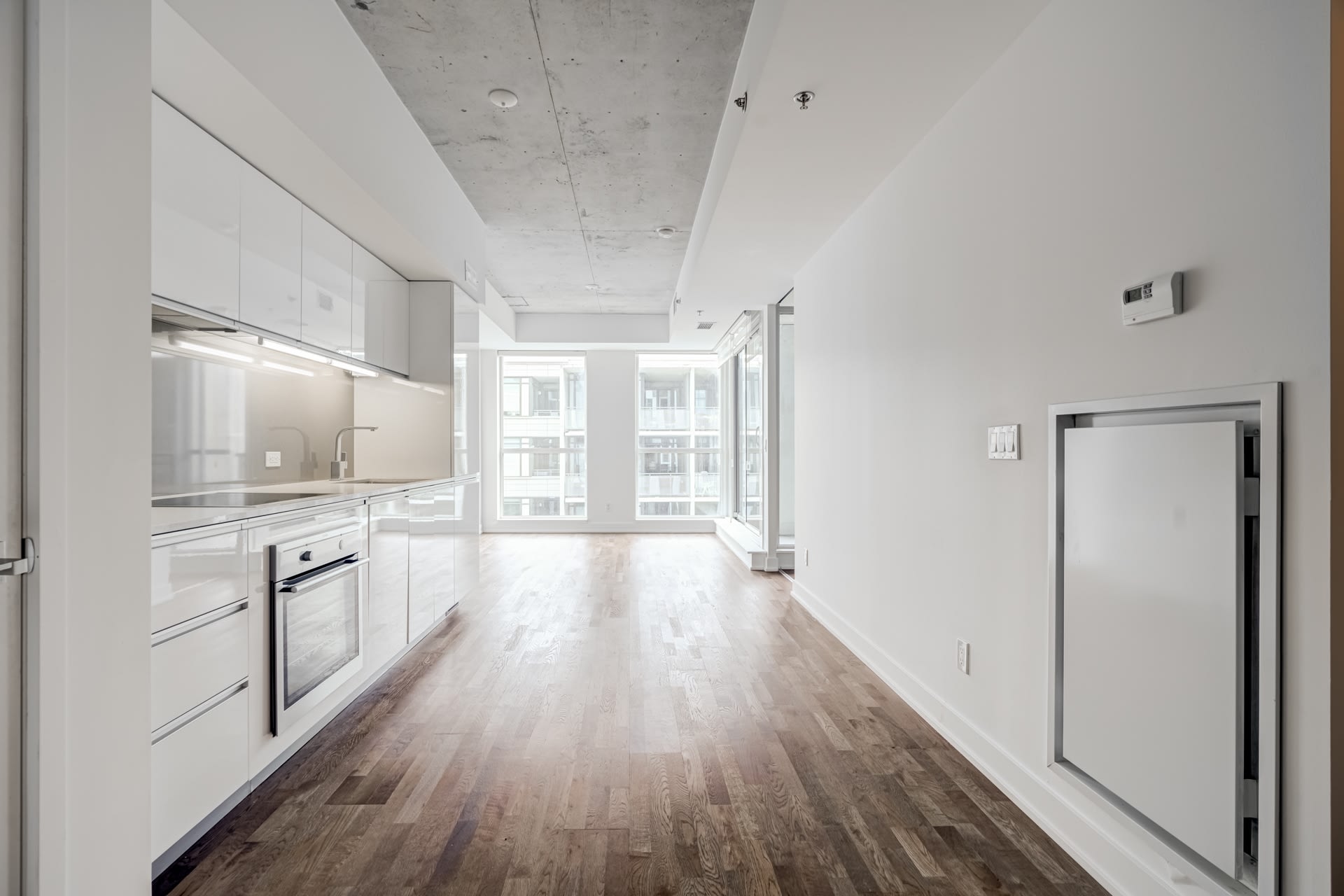Fabulous 2 Bedroom, 2 Bath Suite