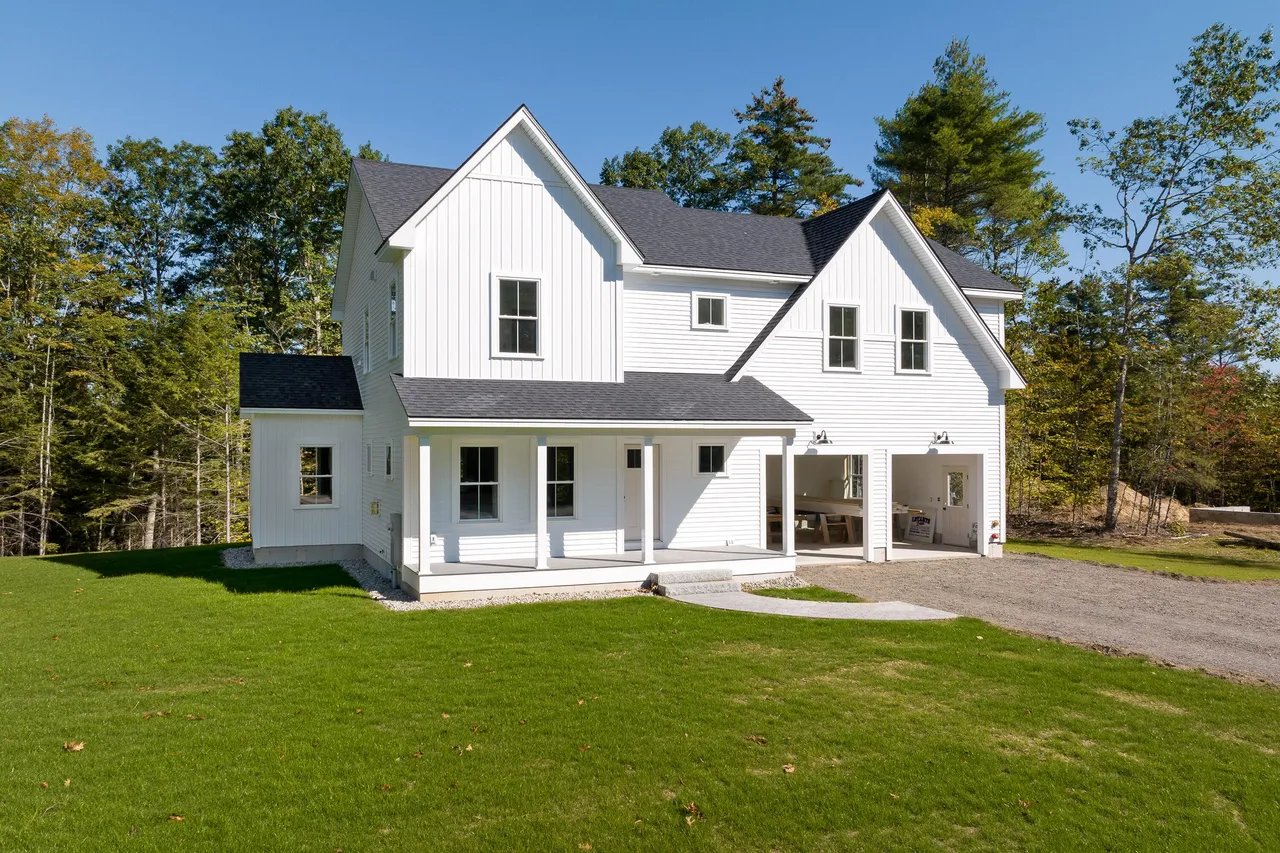New Listing! 106 Green Acres Drive, Buxton, ME – $758,000