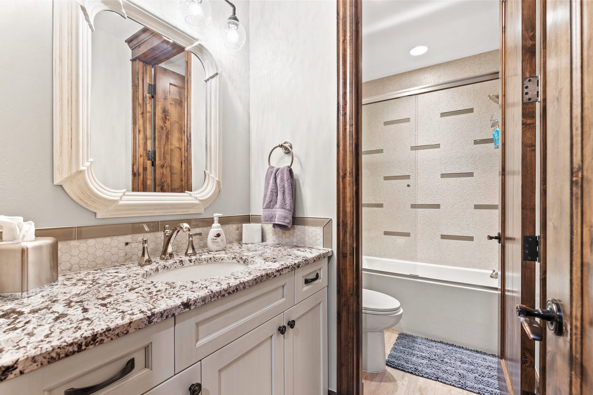 8342 Raphael Lane