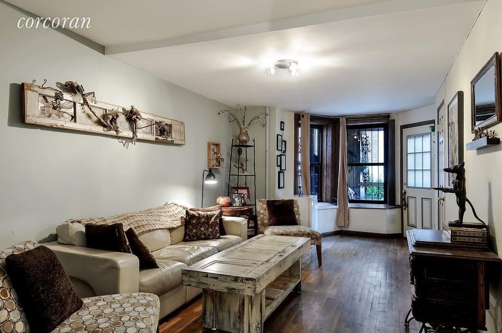 175 W 126th St