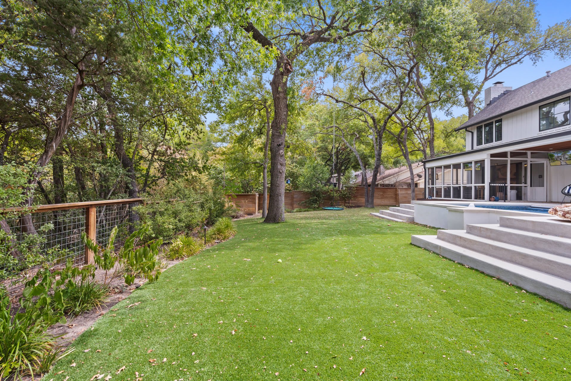 3100 Thousand Oaks
