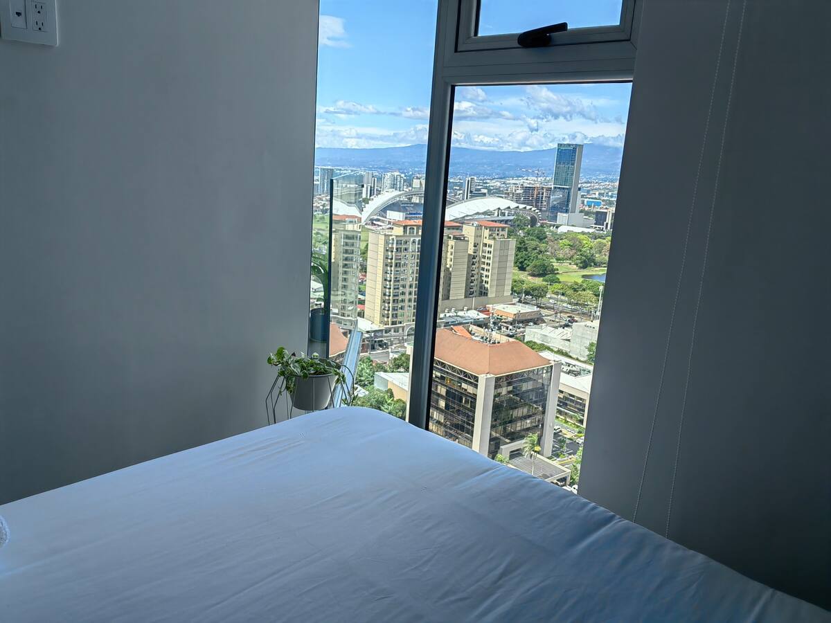Furnished City View Apartment, Sabana and Rohrmoser, San Jose