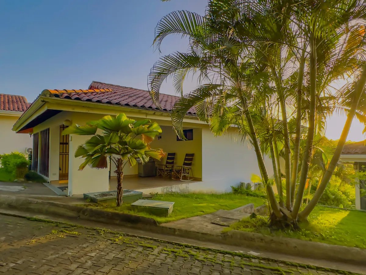 Ocean and Sunset View Villa
