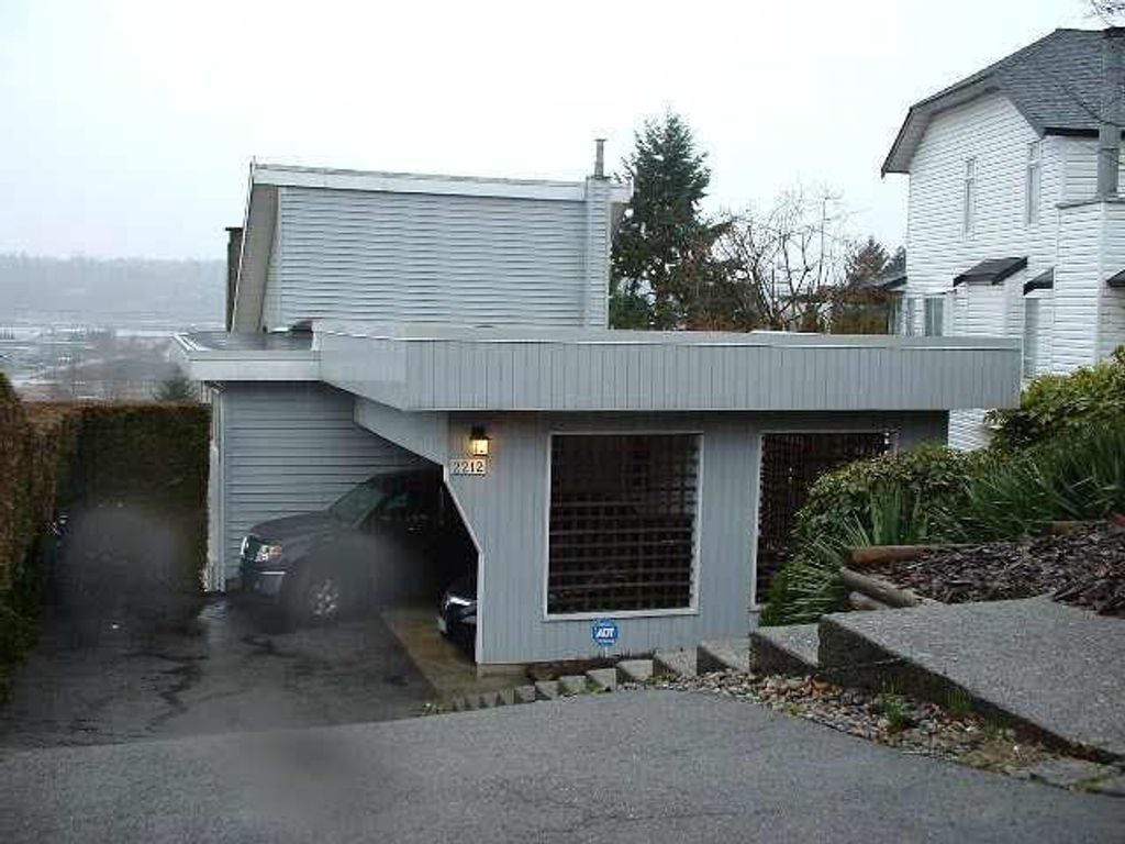 2212 Kaptey Ave
