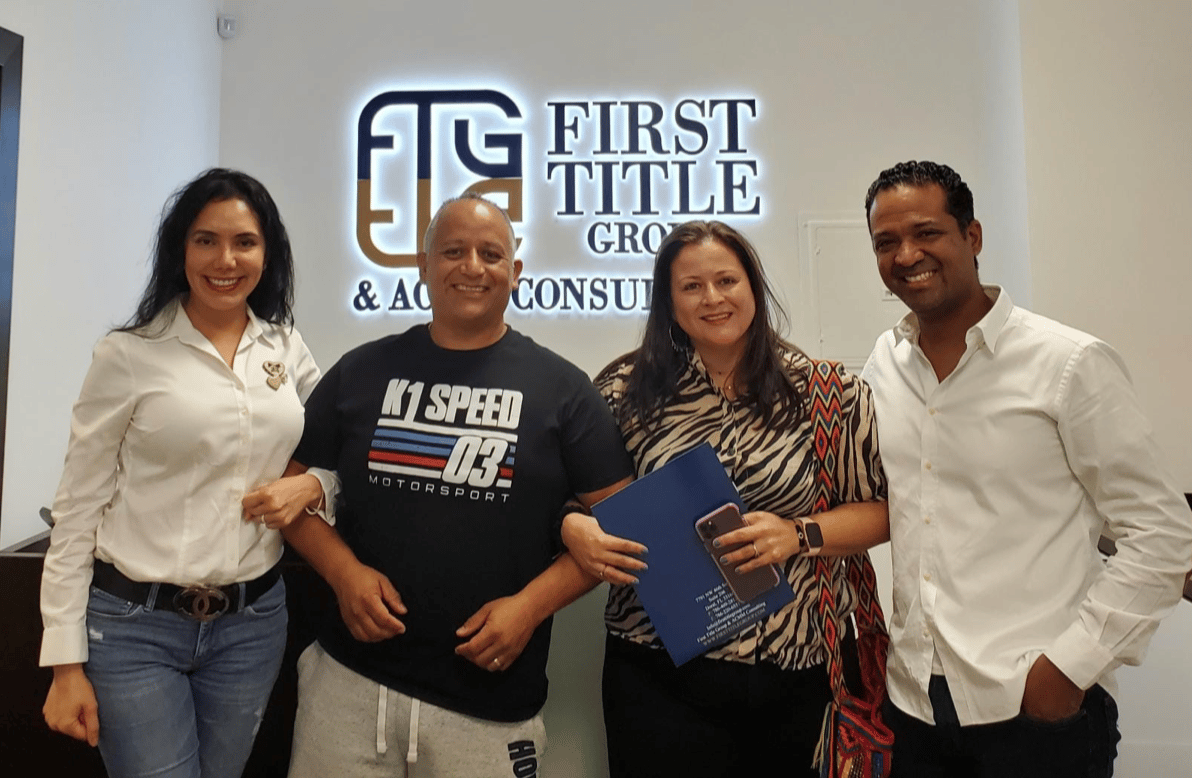 House in Pinecrest, FL