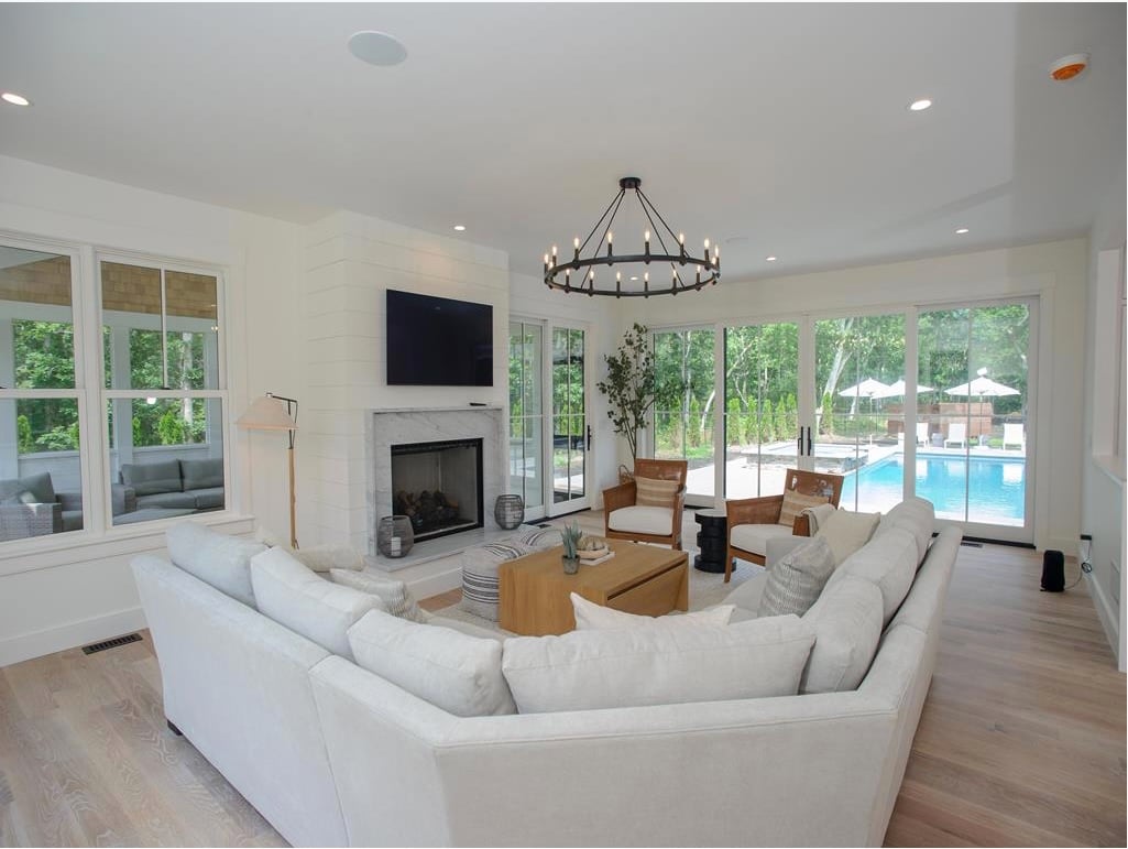 29 Meshacket Rd
