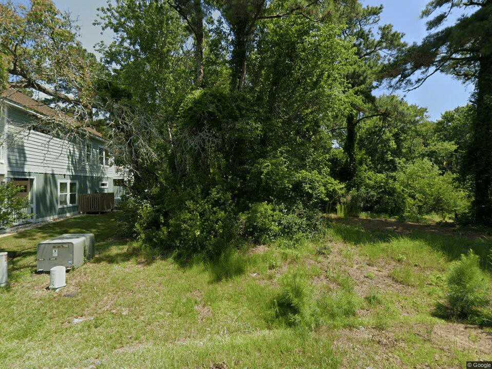 1277 Lost Lake Ln