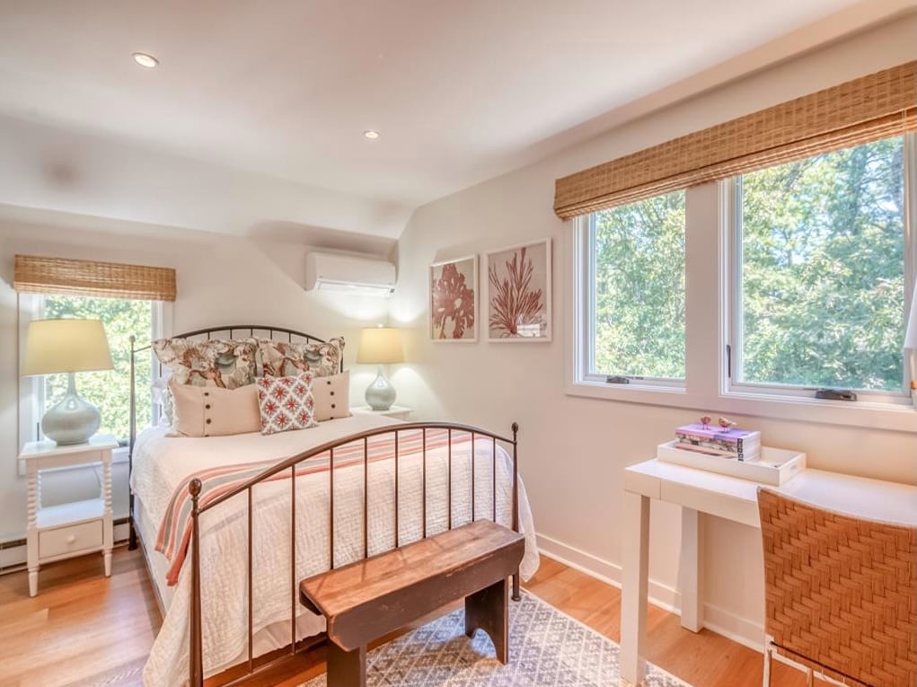 2 Plantingfield Wood Cir