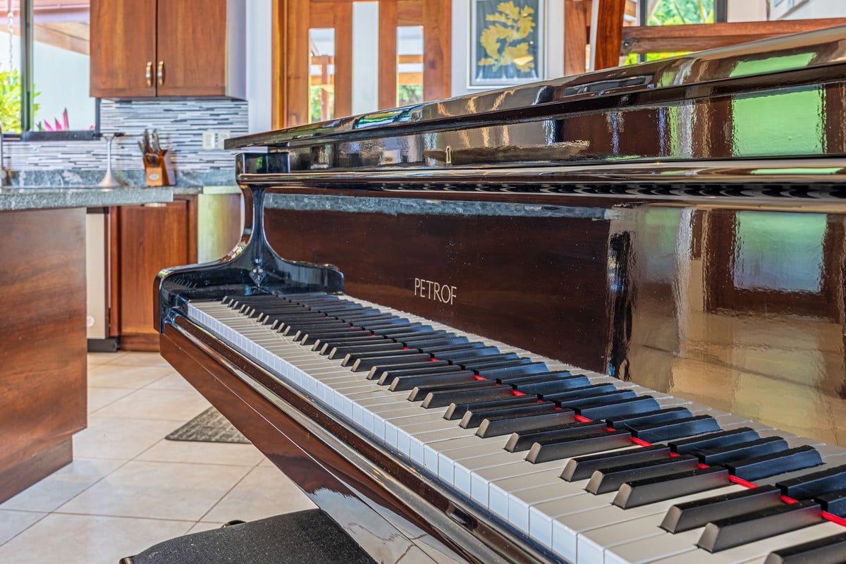 2.07 ACRES – 3 Bedroom Elegant Home With Guest Suite & Sweeping Ocean Views, Secluded & Nestled within Lush Jungle Surroundings!!!