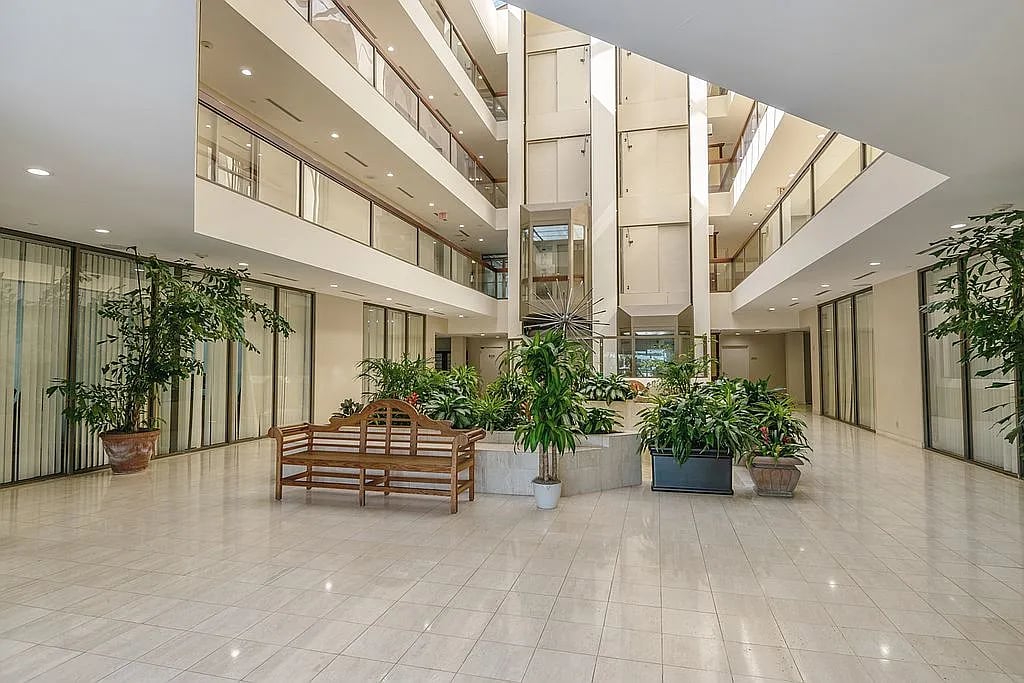 631 US Highway 1 Suite 202