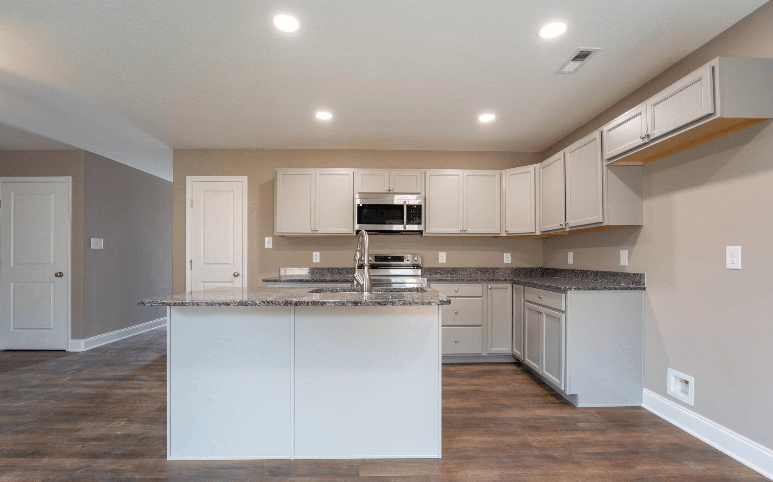 3531 Maggie Lynn Way 10
