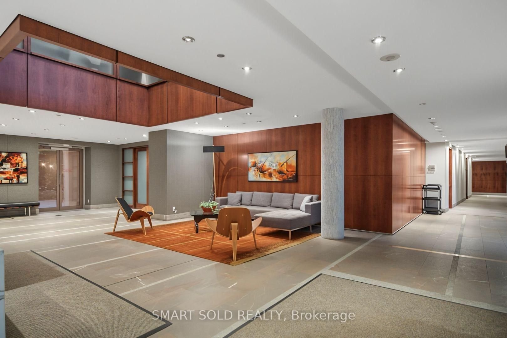 PRESTIGE AT 500 QUEENS QUAY WEST
