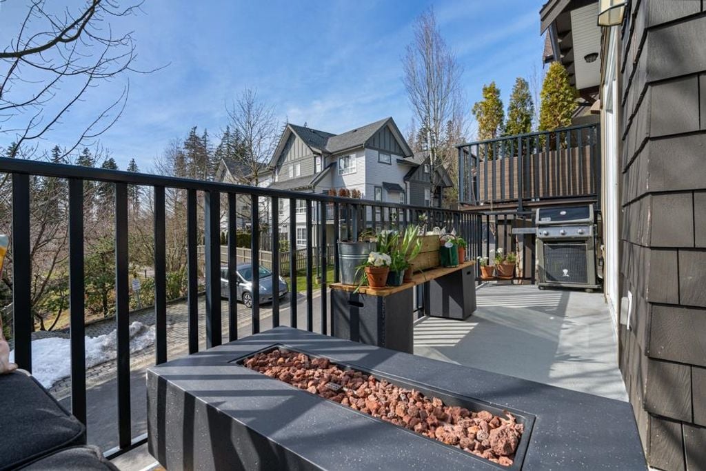 2200 Panorama Dr, #93