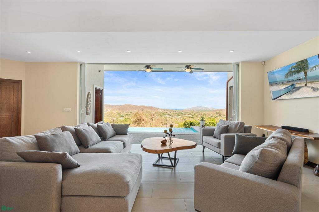 Casa Bella Vista - Rancho Villarreal
