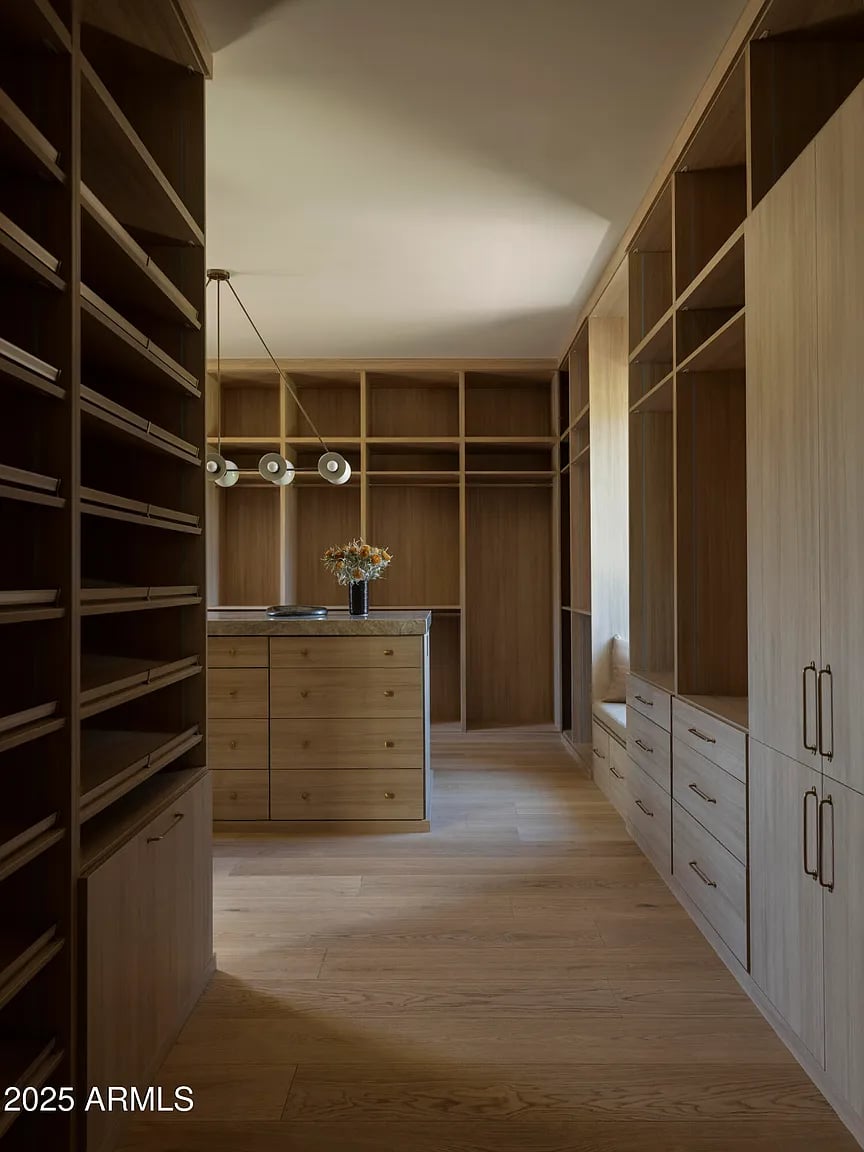 8631 N AVENIDA DEL SOL