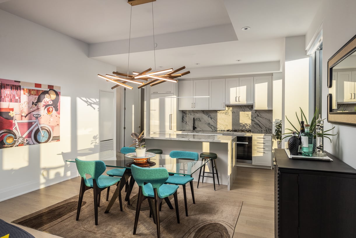 A Grande Penthouse In The Annex