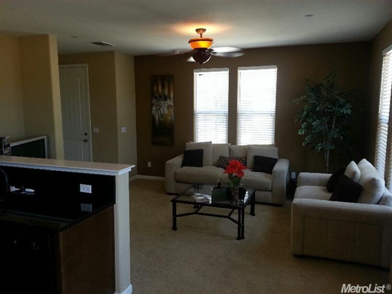 Welcome Home Nicole! Another Happy Buyer!