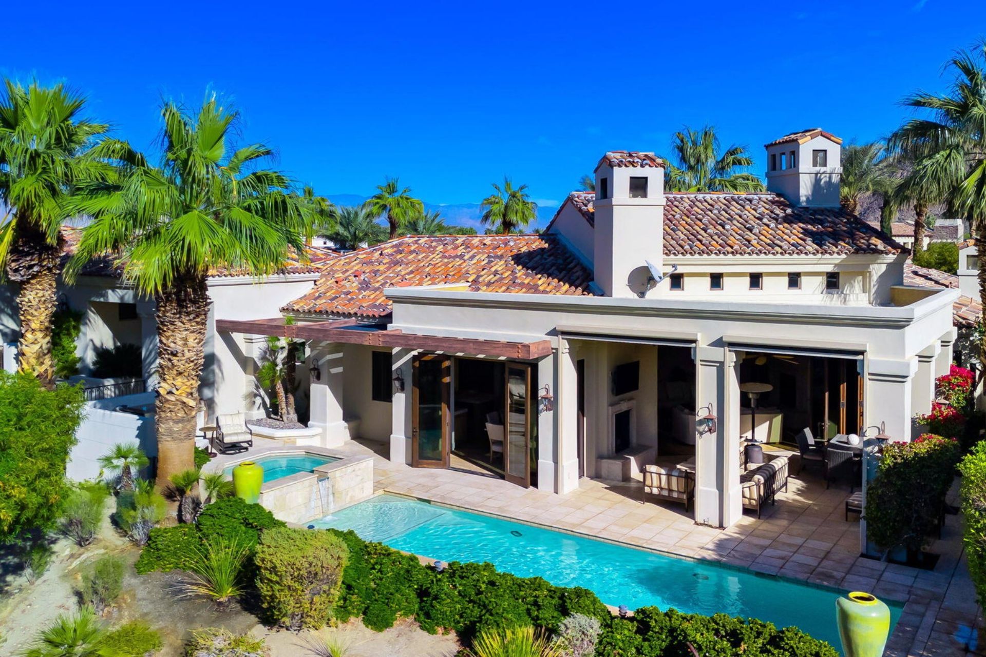 52705 Claret Cove