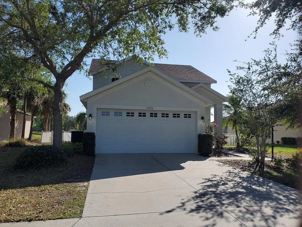 15326 Searobbin Dr