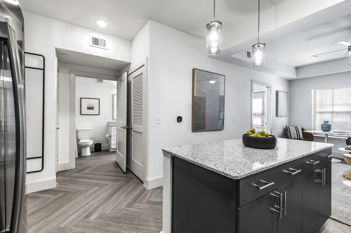 1 Bedroom 4 weeks free or 2 Bedroom 6 weeks free