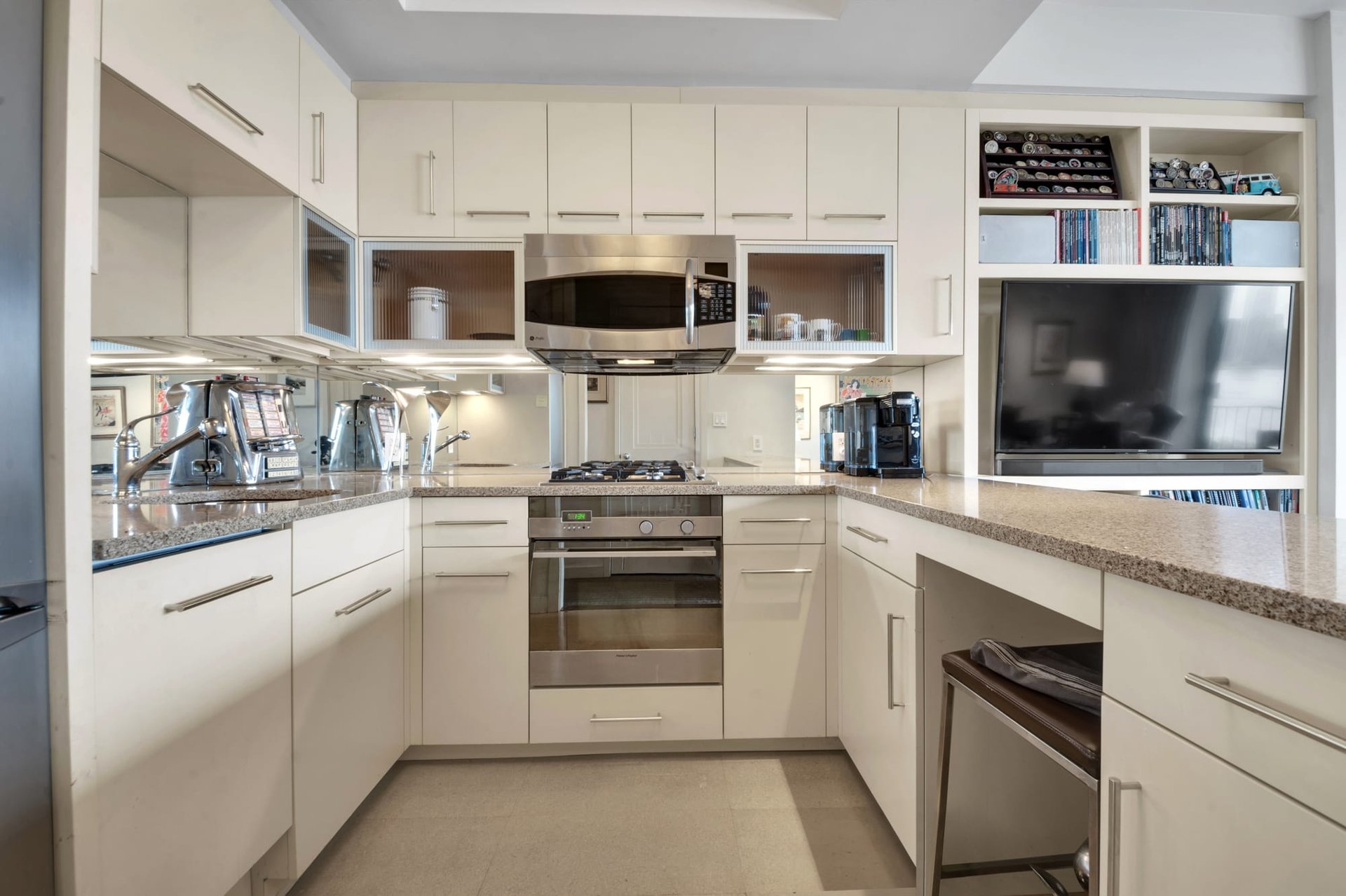 7 Beekman Place, #1-4