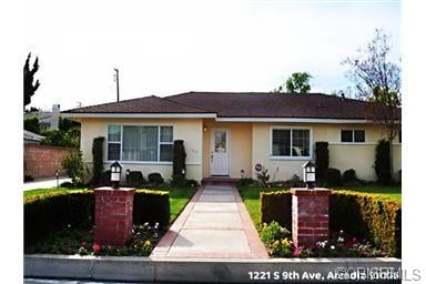 1221 S 9th Avenue, Arcadia, CA 91006