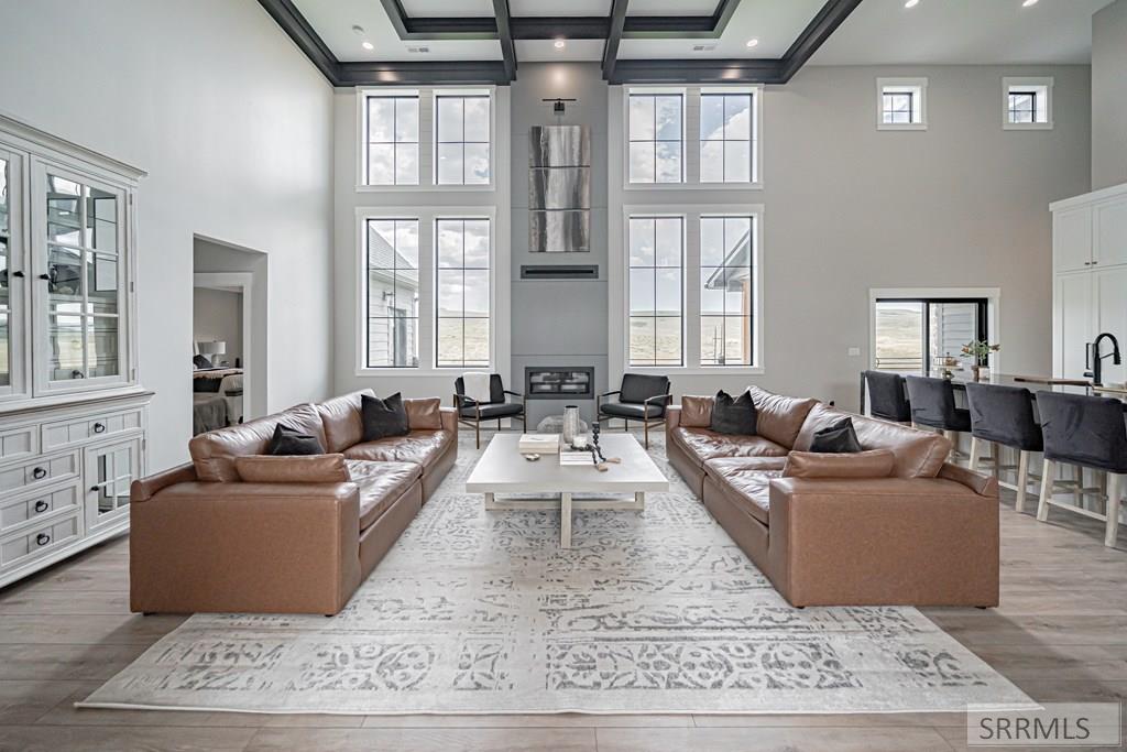 77553 Packbridge Lane