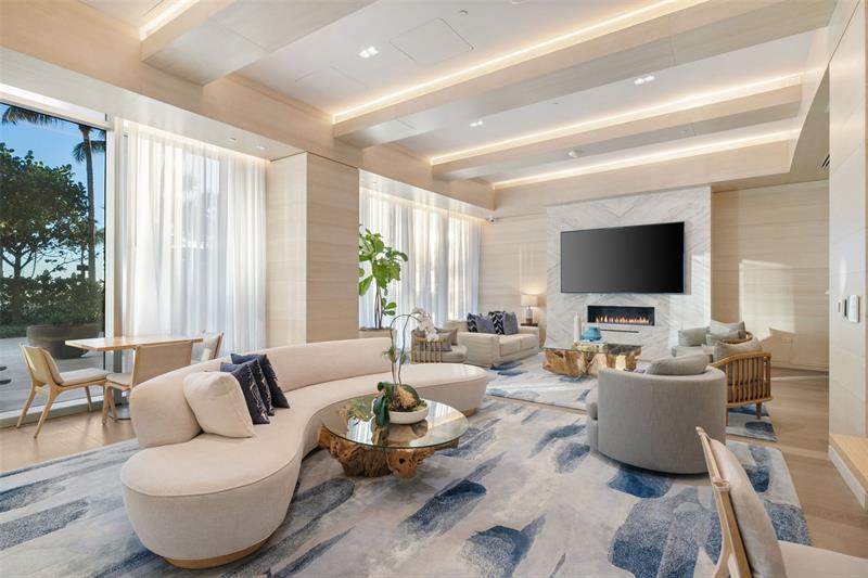 2200 N Ocean Blvd: Unit S303