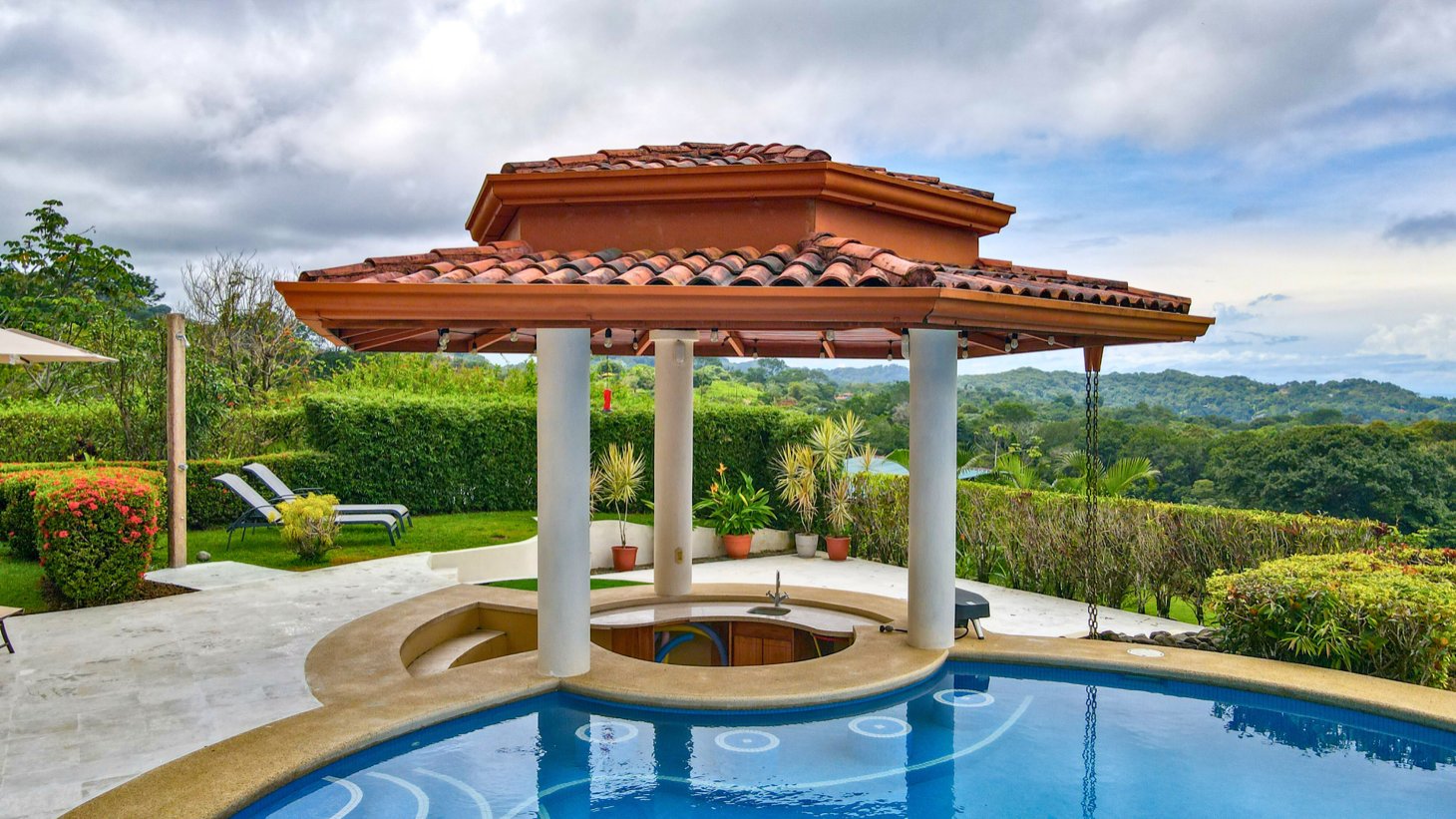 Ocean-View Luxury Home in Ojochal with Sunset Views and Retreat Potential