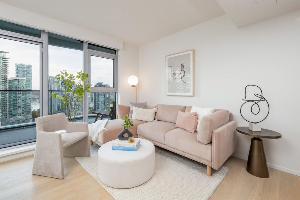 889 Pacific St, #2701